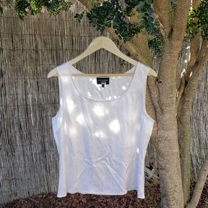 St. John Caviar sleeveless top